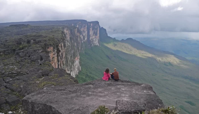 Mount-Roraima-Stingy-Nomads