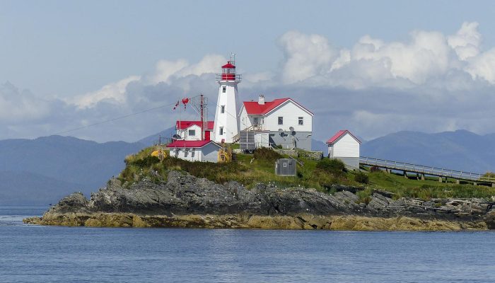 lighthouse, green island, british columbia-436116.jpg